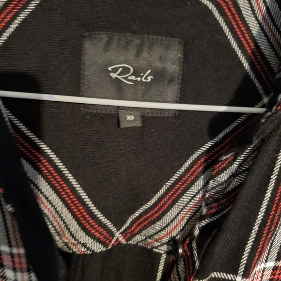 Rails Dylan Jet/White/Ruby Plaid Button Down - Picture 4 of 8